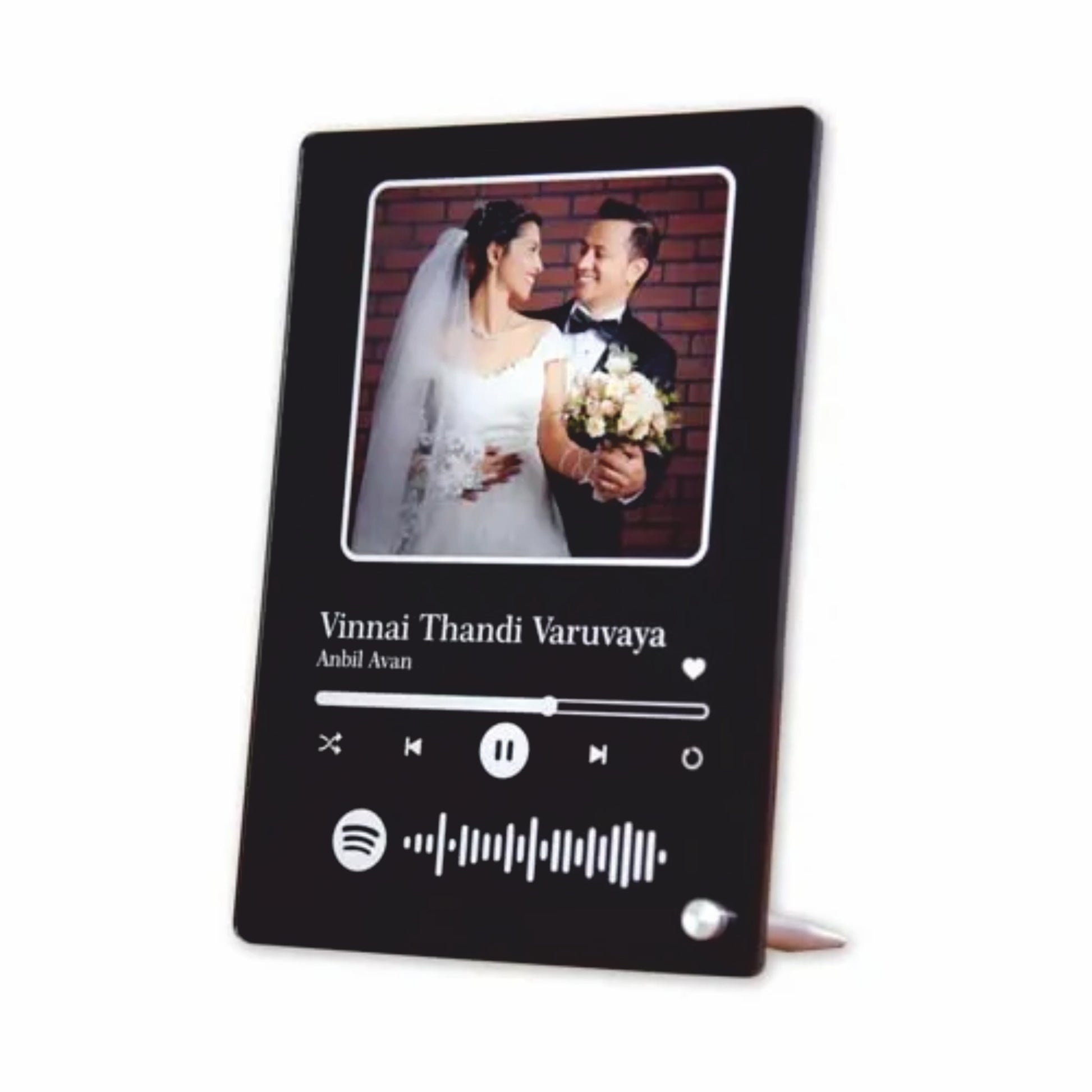 Customized Couple Spotify Plaque – A Personalized Musical Love Gift