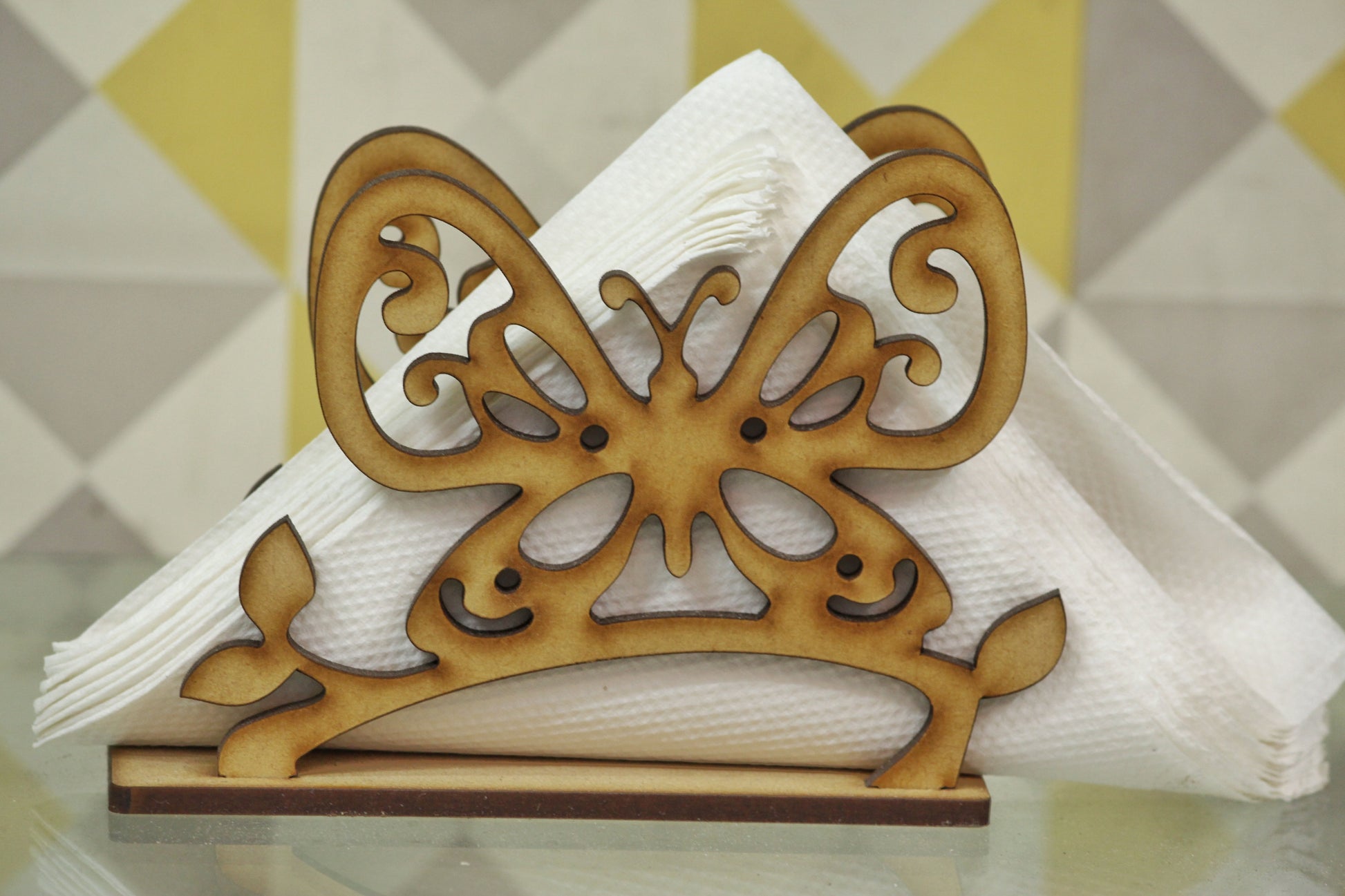 Elegant Wooden Tissue Holder – Timeless Style Meets Daily Utility