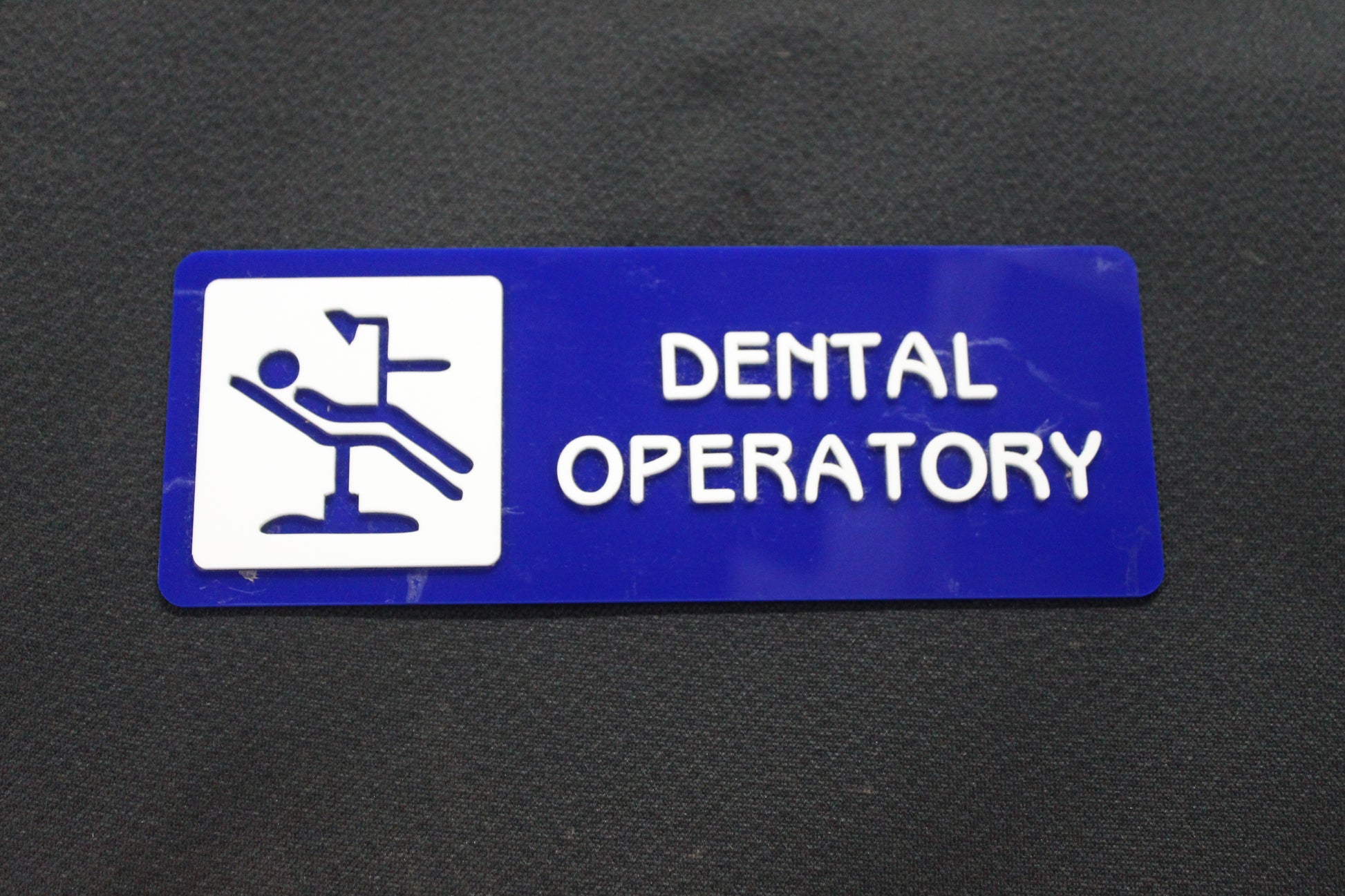 Acrylic Sign Board – Custom & Professional Signage