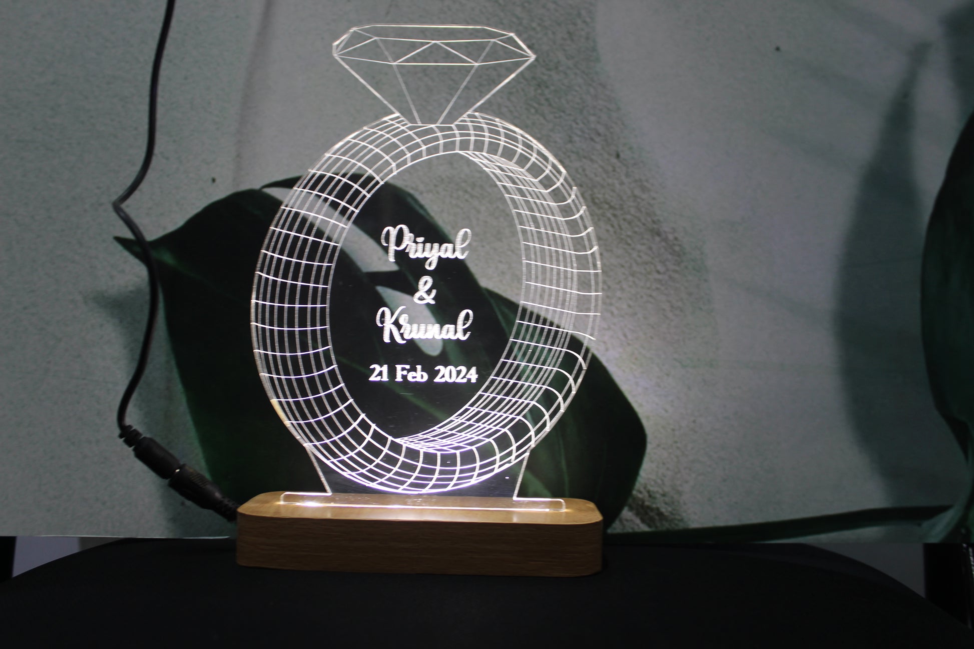 Personalized LED Lamp for Couples – A Romantic & Unique Gift