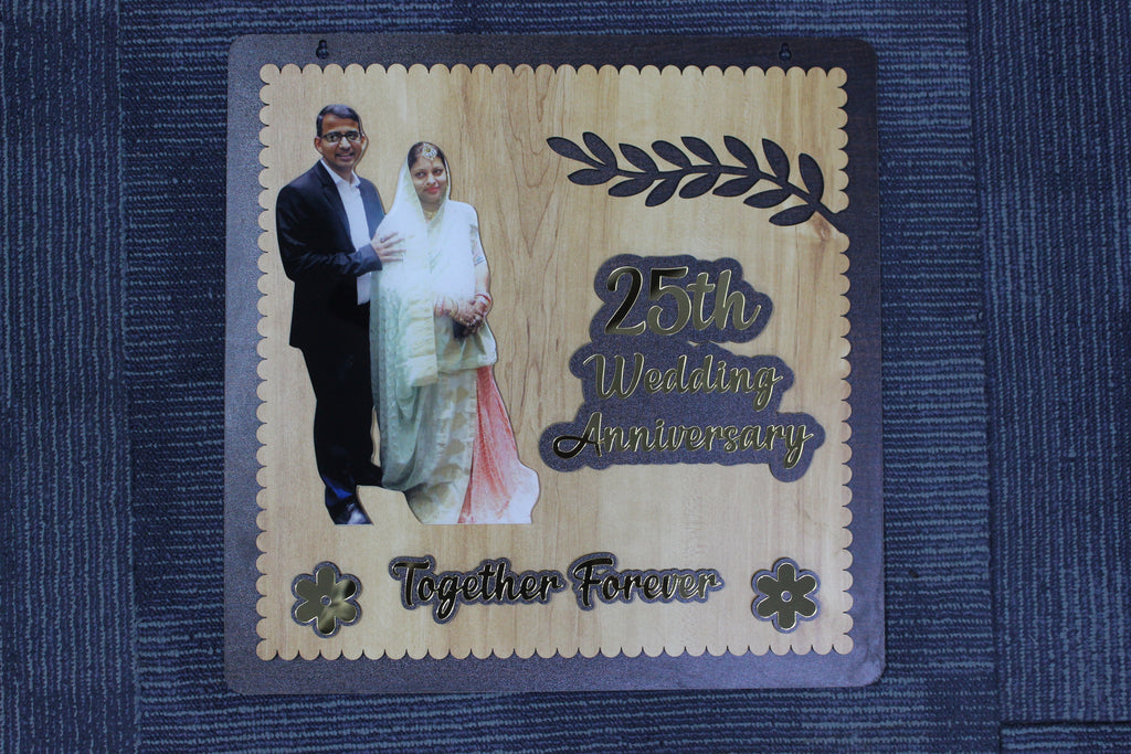 Personalized Couple Tabletop Frame for Anniversary – A Timeless Love Keepsake