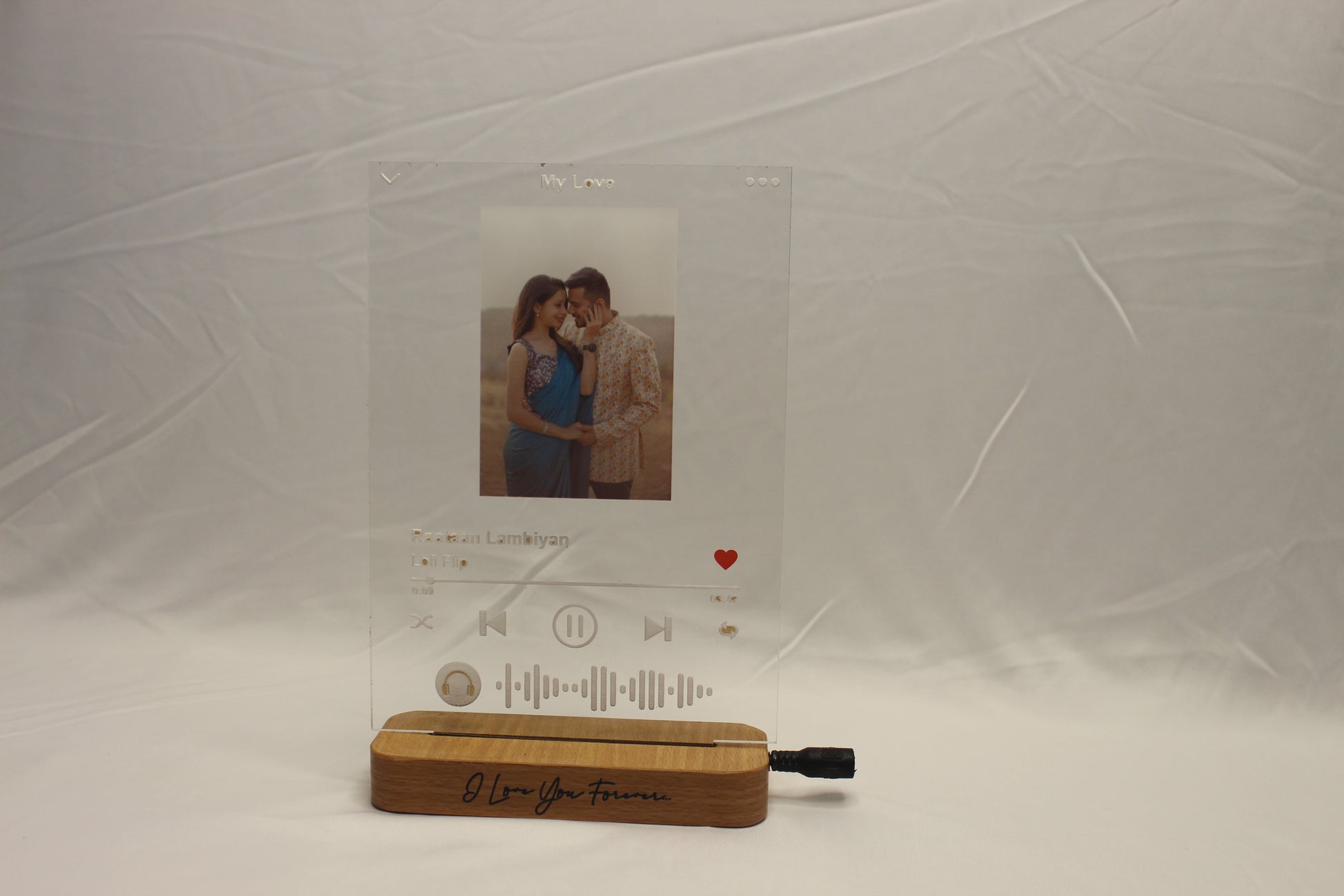 Transparent Acrylic Spotify Frame with LED Lamp – A Unique Personalized Gift