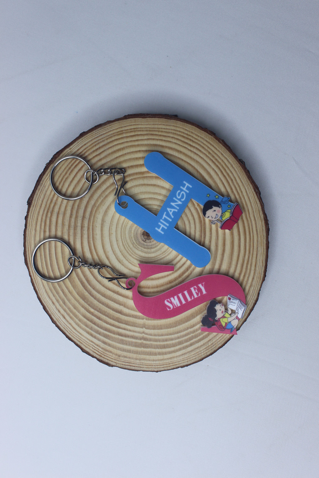 Personalized Letter Keychain – Minimal, Meaningful & Memorable
