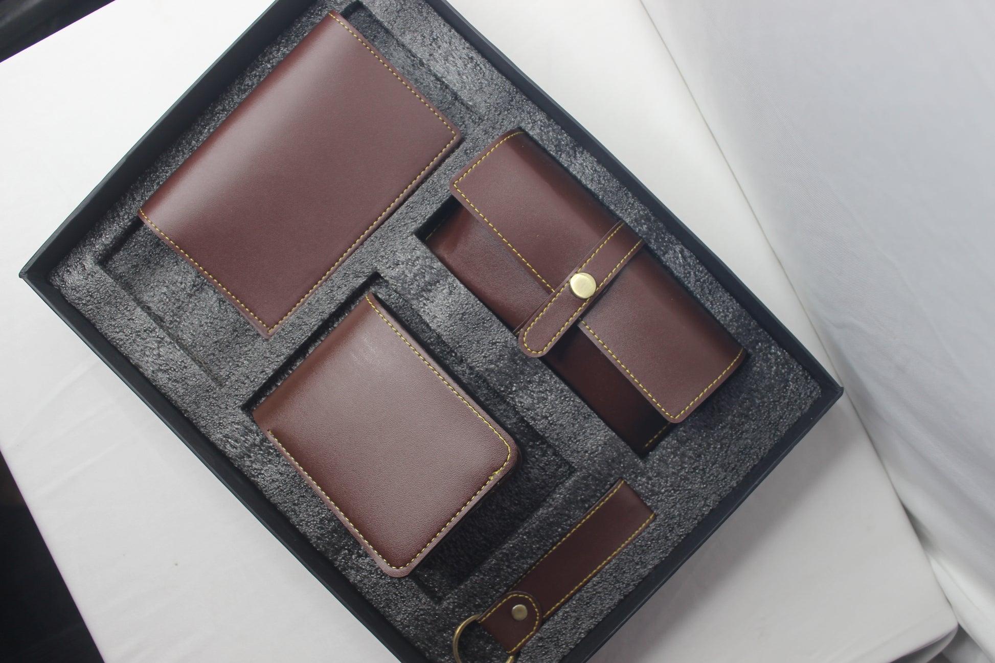 Wallet Combo with Customized Name – The Perfect Personalized Gift Set