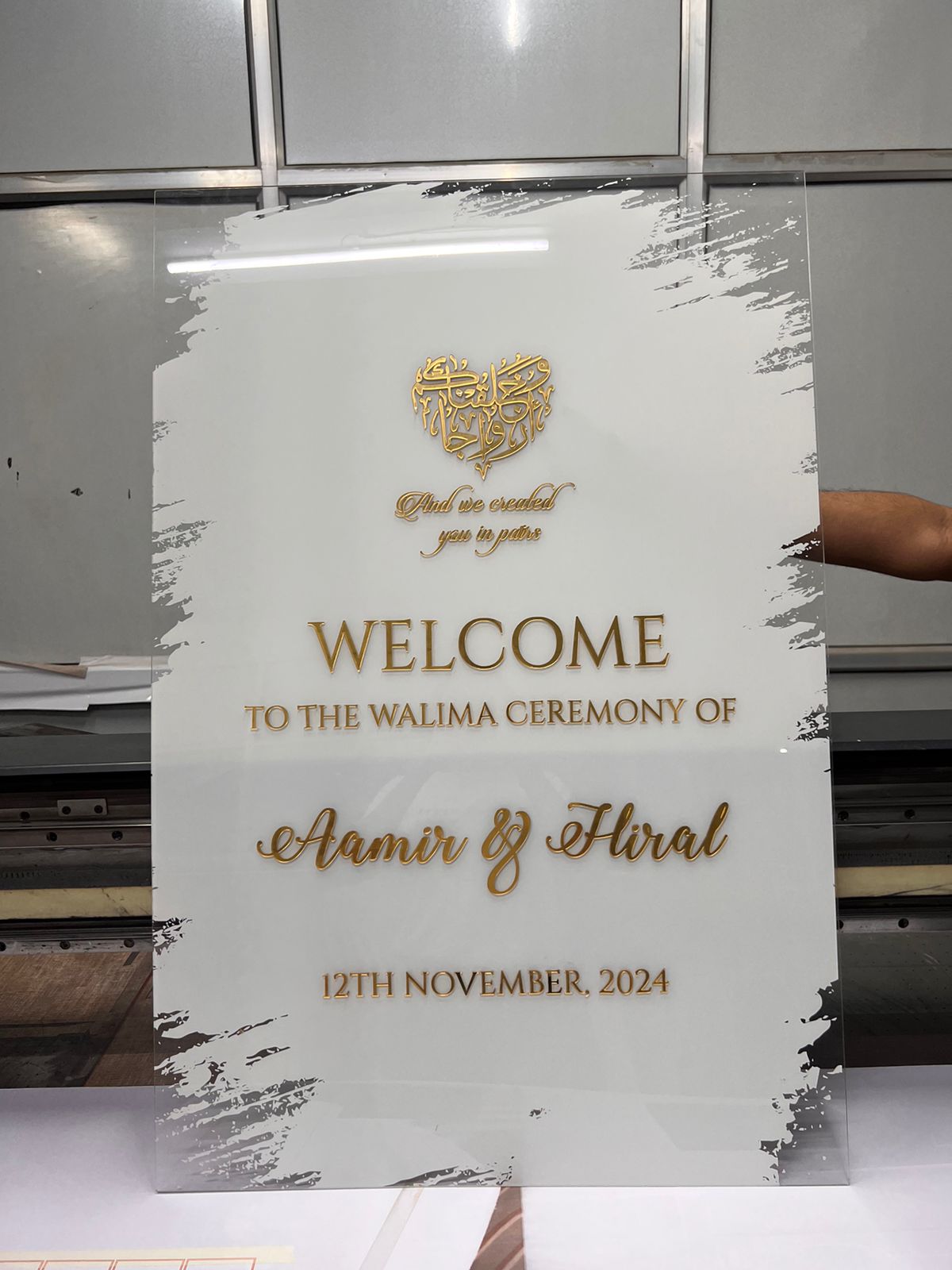 Acrylic Wedding Welcome Board – A Grand & Elegant First Impression
