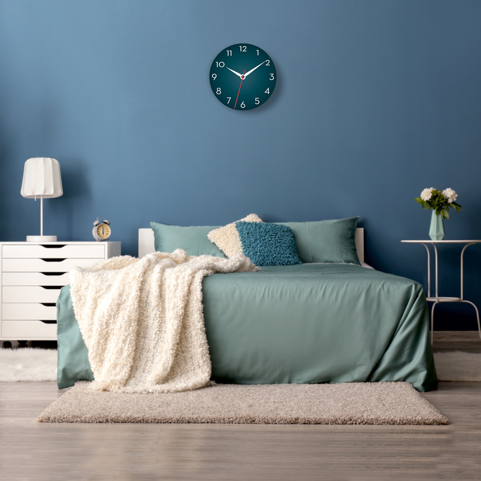 TIL Wall Clock – A Timeless Blend of Style & Functionality