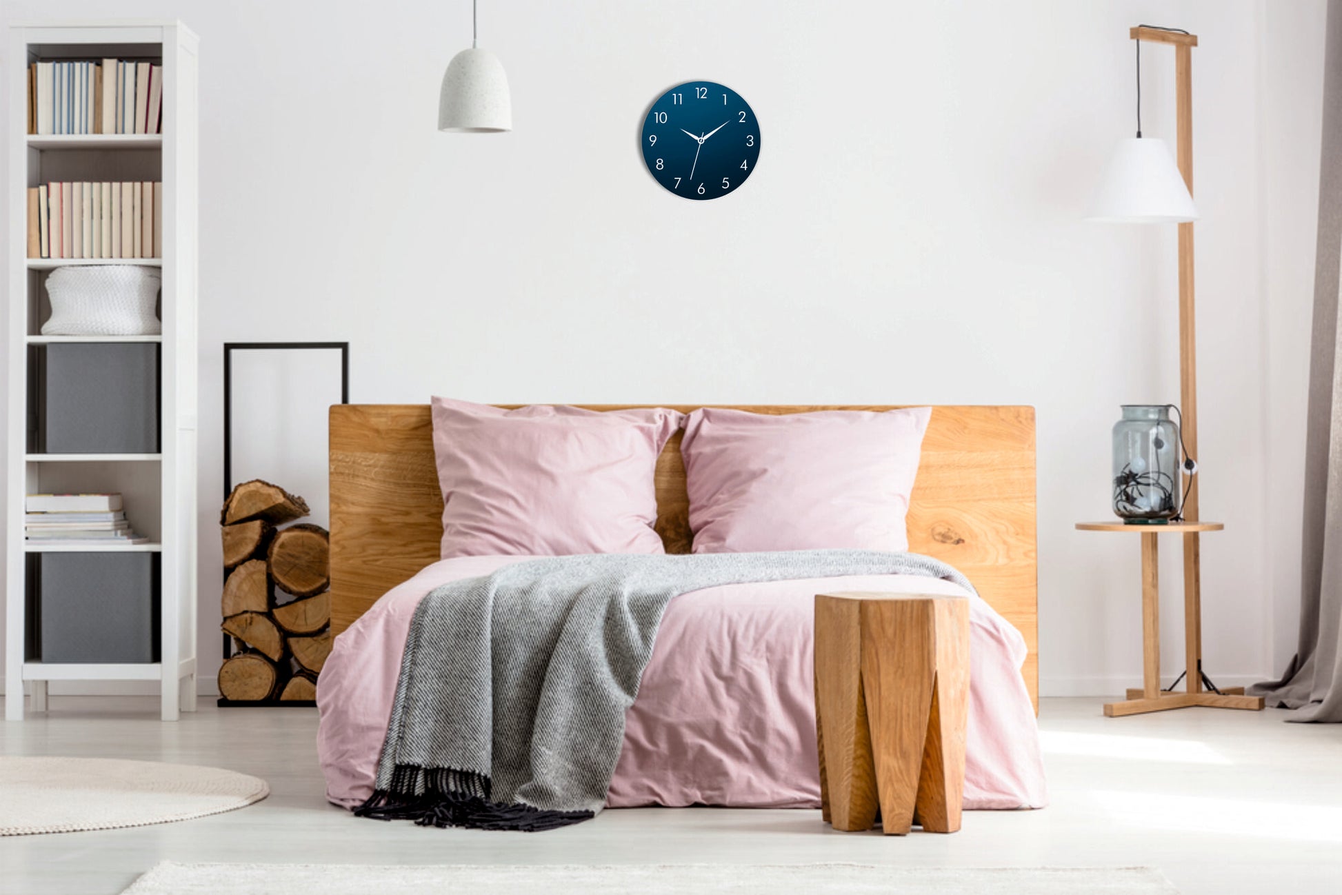 Numerical Wall Clock-Keep Time in Style